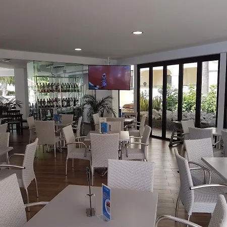 Tropic Apartments En Castle Harbour Los Cristianos  Exterior photo