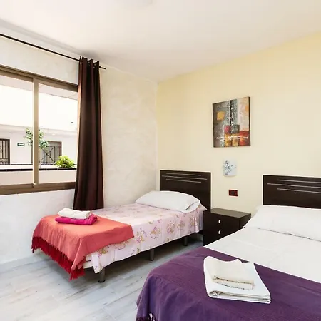 Tropic Apartments En Castle Harbour Los Cristianos  Exterior photo