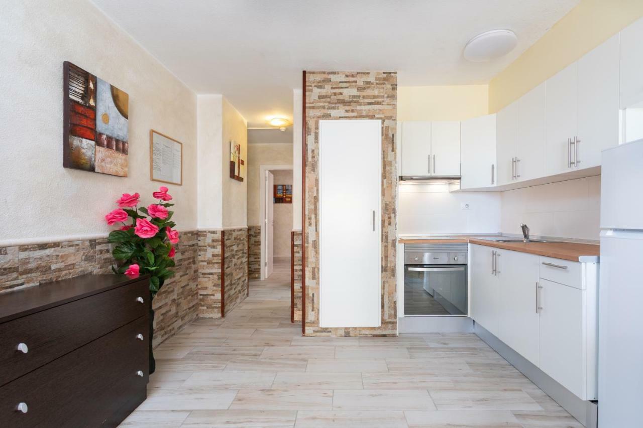 Tropic En Castle Harbour Apartment Los Cristianos (Tenerife)